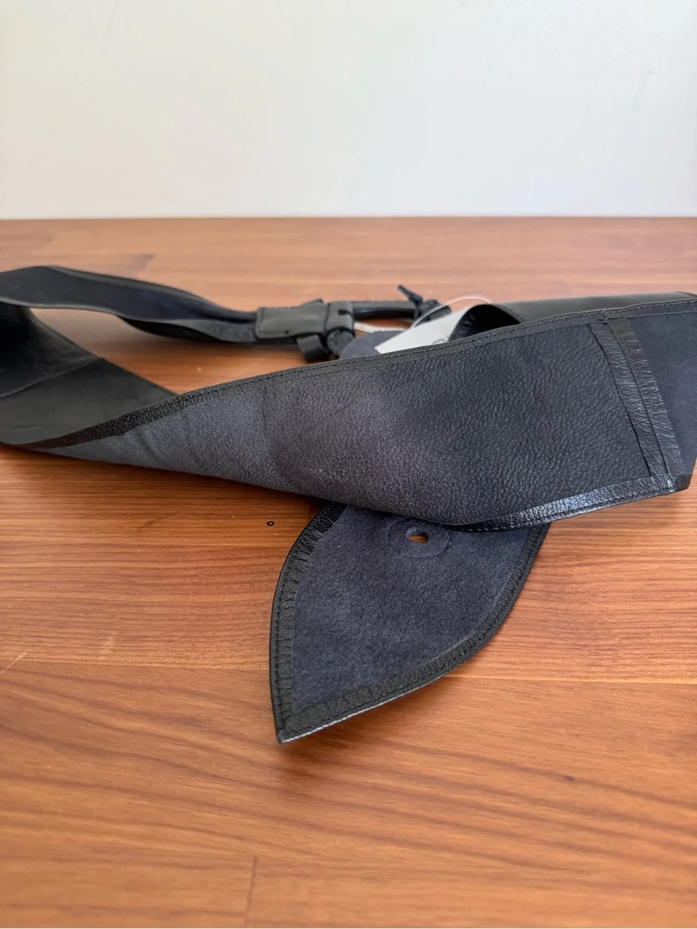 NWT Chico’s Black Genuine Leather Wide Waist Belt with Button Accents - Size M